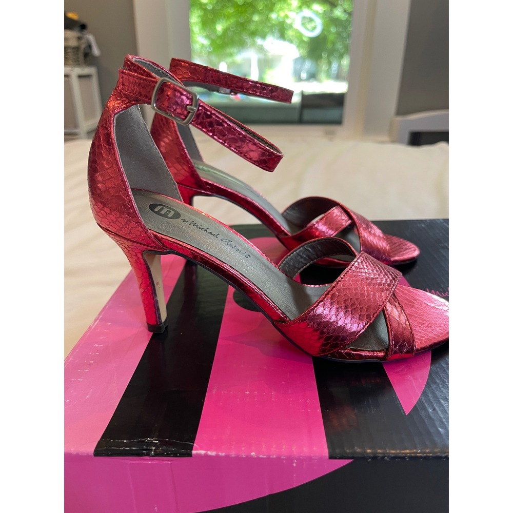 Michael Antonio Joke-Pat Metallic Pink Snakeskin Ankle Strap Heels Womens 5.5